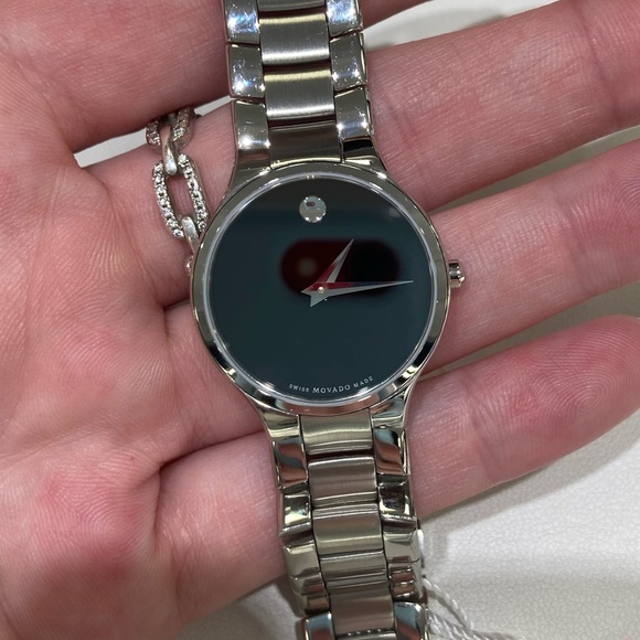 BRAND NEW Movado Serio watch - Picture 2 of 4